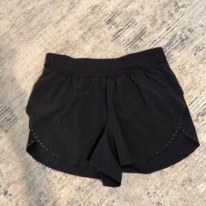 Lululemon Fast and Free Shorts Size 8